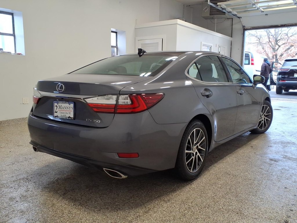 2018 Lexus ES 350 Image 4