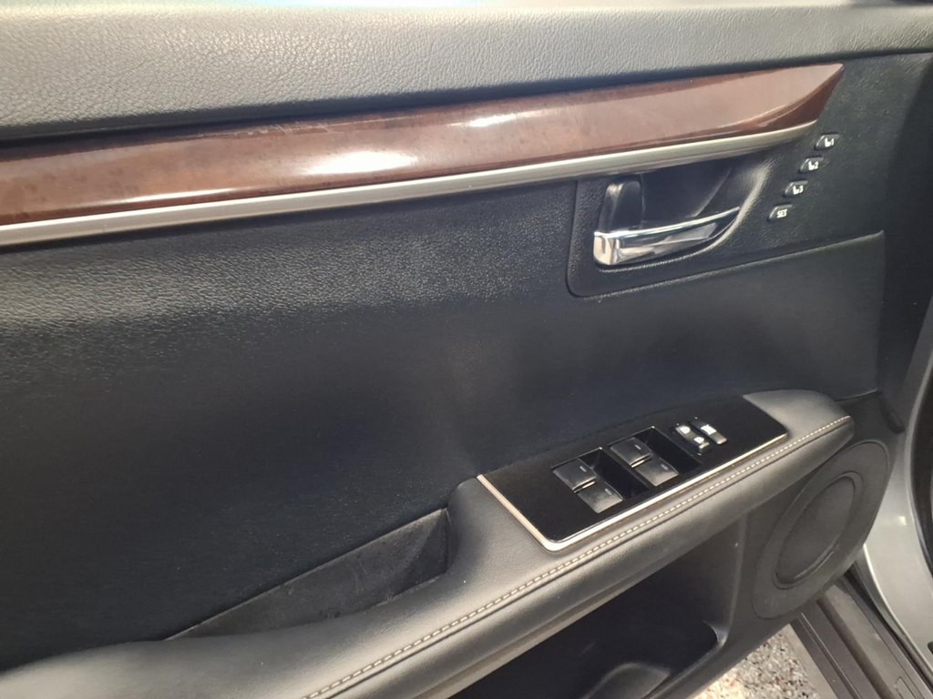 2018 Lexus ES 350 Image 8