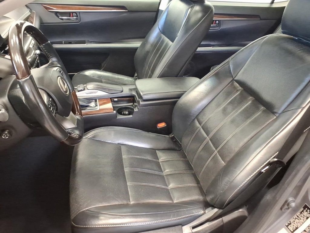 2018 Lexus ES 350 Image 19