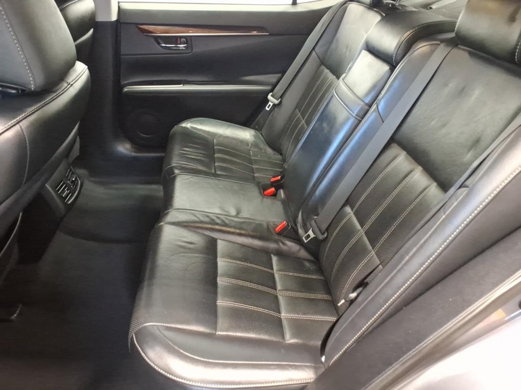 2018 Lexus ES 350 Image 22