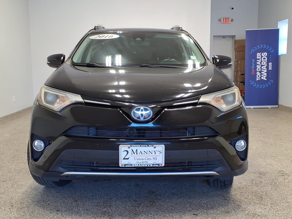 2016 Toyota Rav4 Image 2