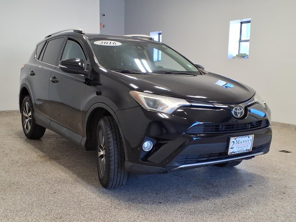 2016 Toyota Rav4 Image 3