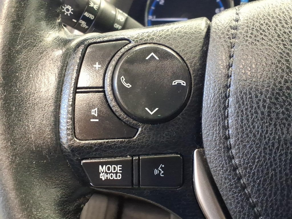 2016 Toyota Rav4 Image 11