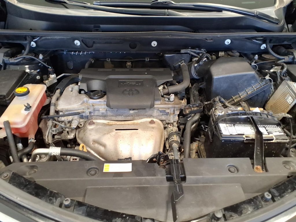 2016 Toyota Rav4 Image 21