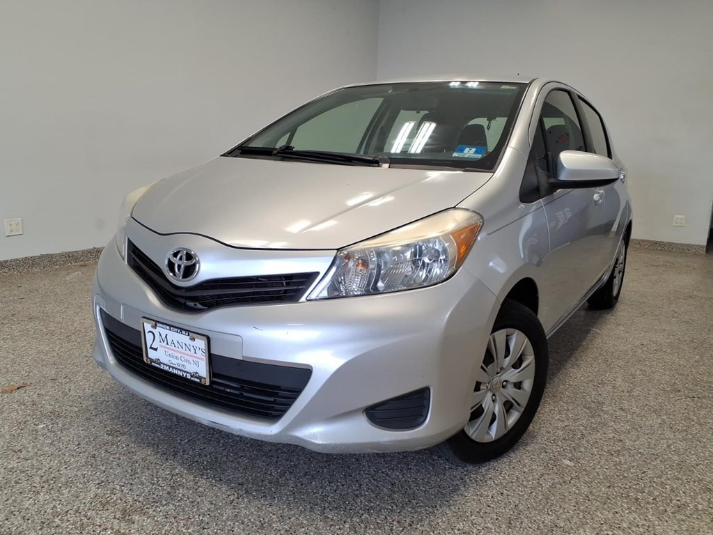 2014 Toyota Yaris Image 1
