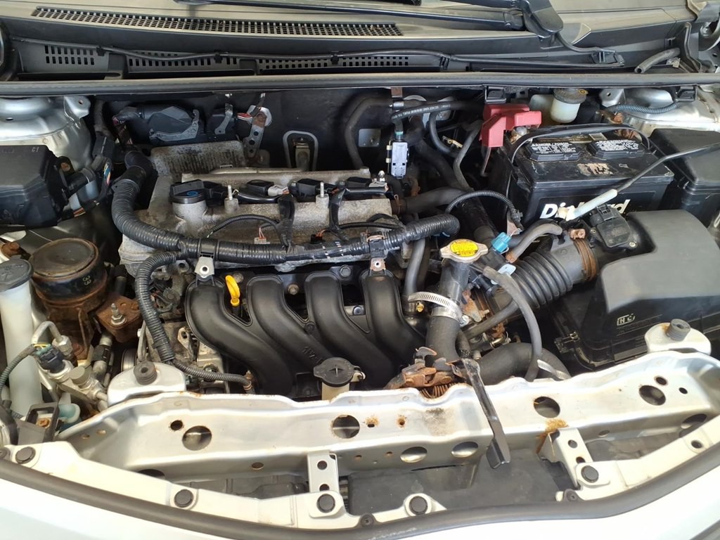 2014 Toyota Yaris Image 18