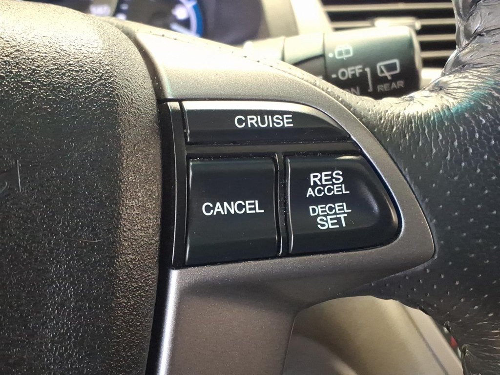 2012 Honda Odyssey Image 13