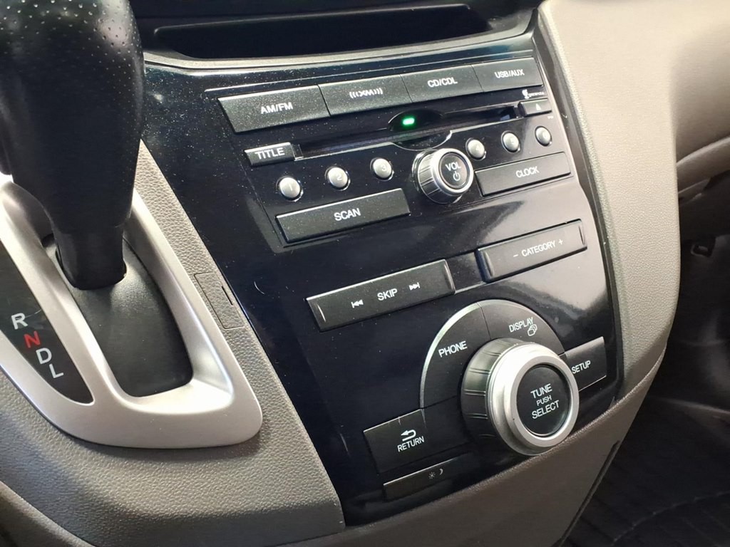 2012 Honda Odyssey Image 16