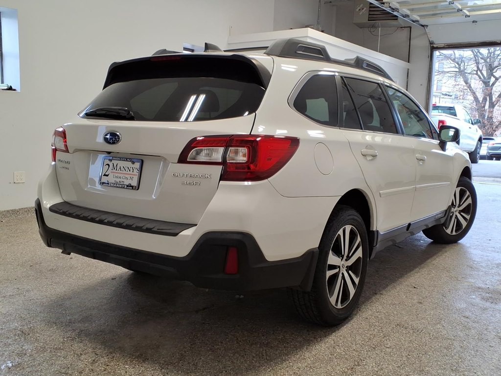 2018 Subaru Outback Image 4