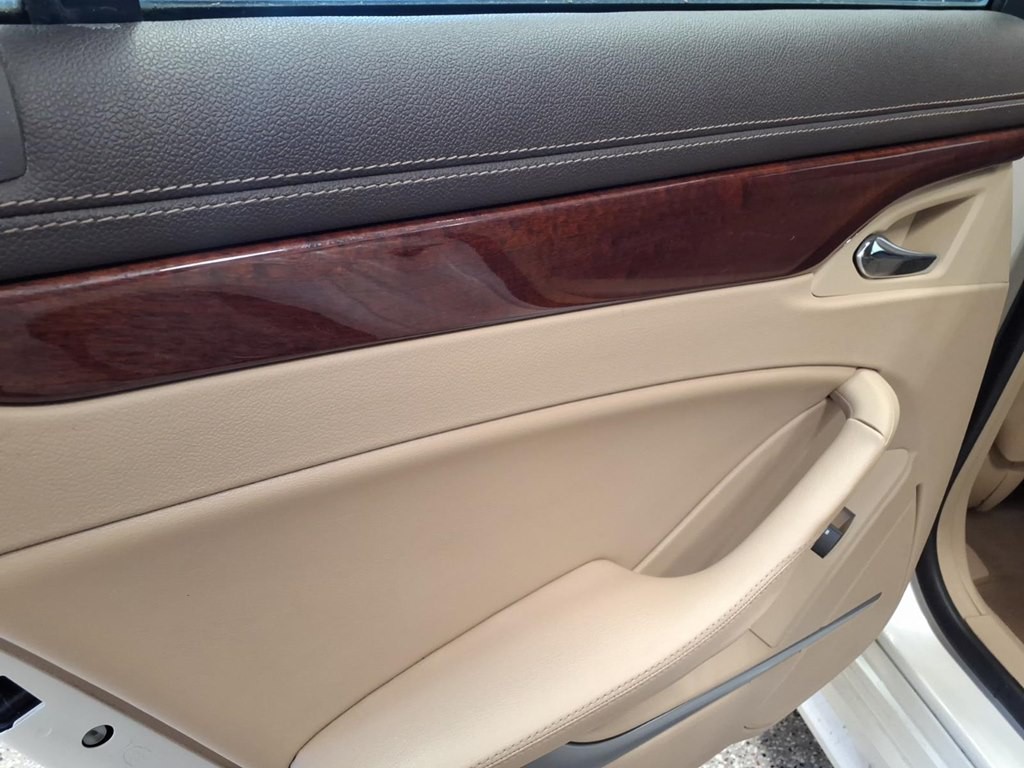 2012 Cadillac CTS Image 18