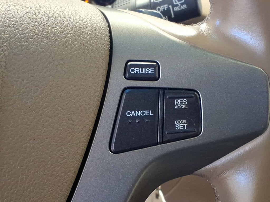 2011 Acura MDX Image 12