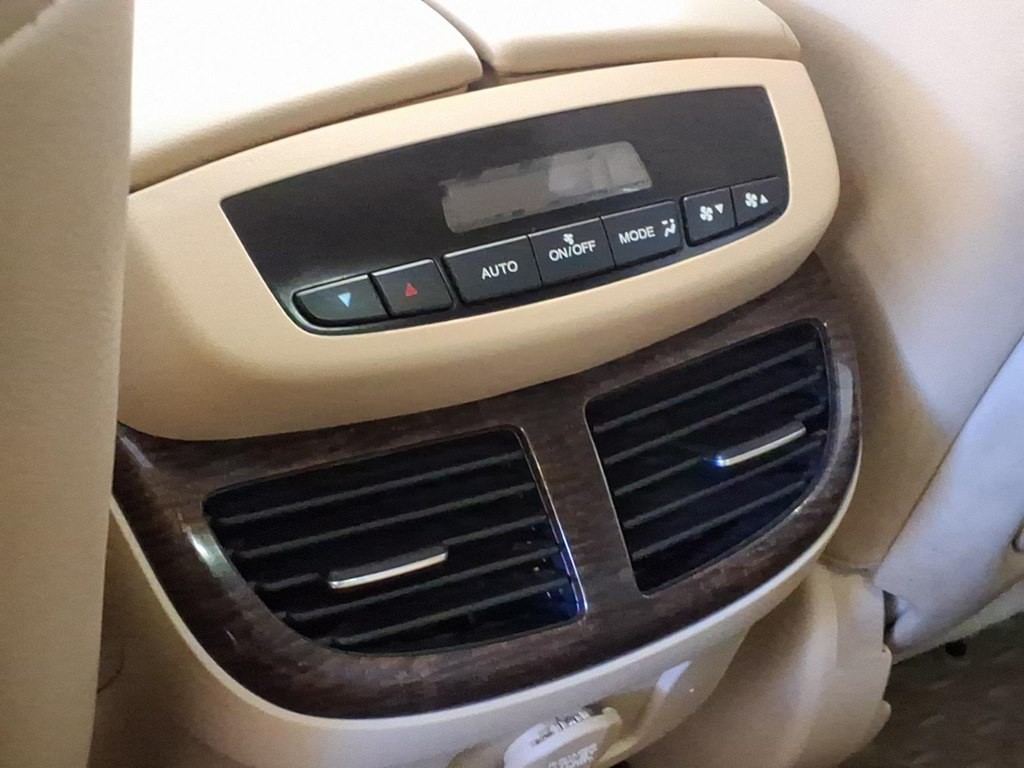 2011 Acura MDX Image 23