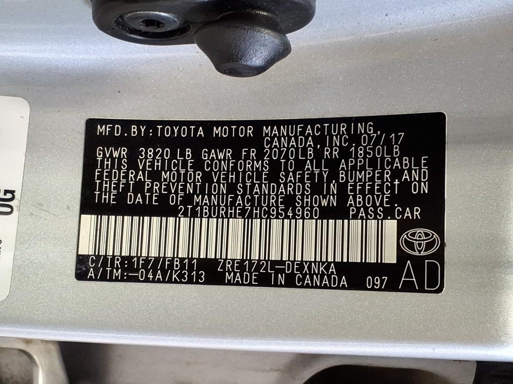 2017 Toyota Corolla Image 20