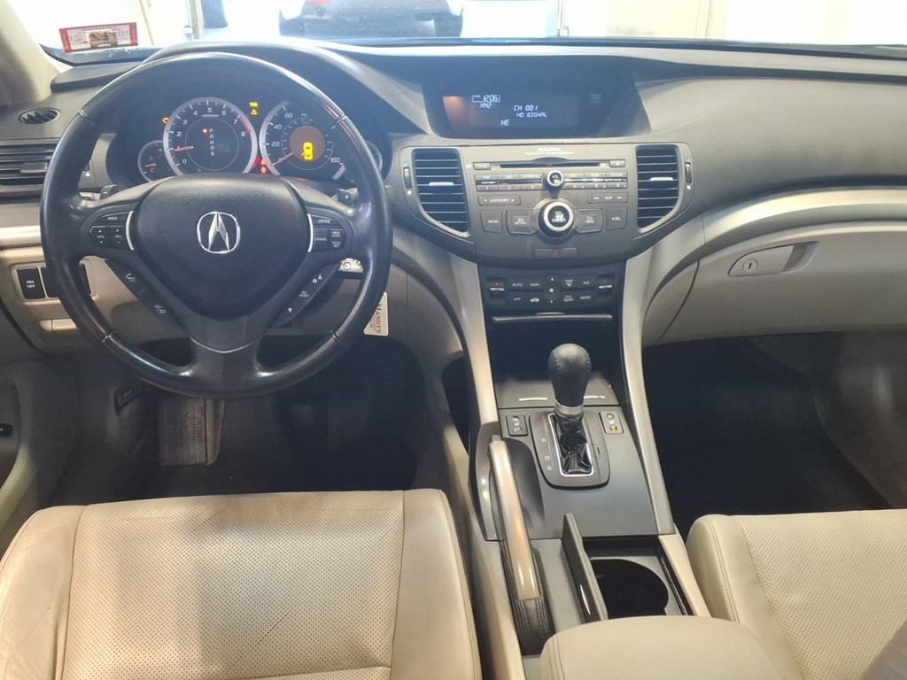 2010 Acura TSX Image 9