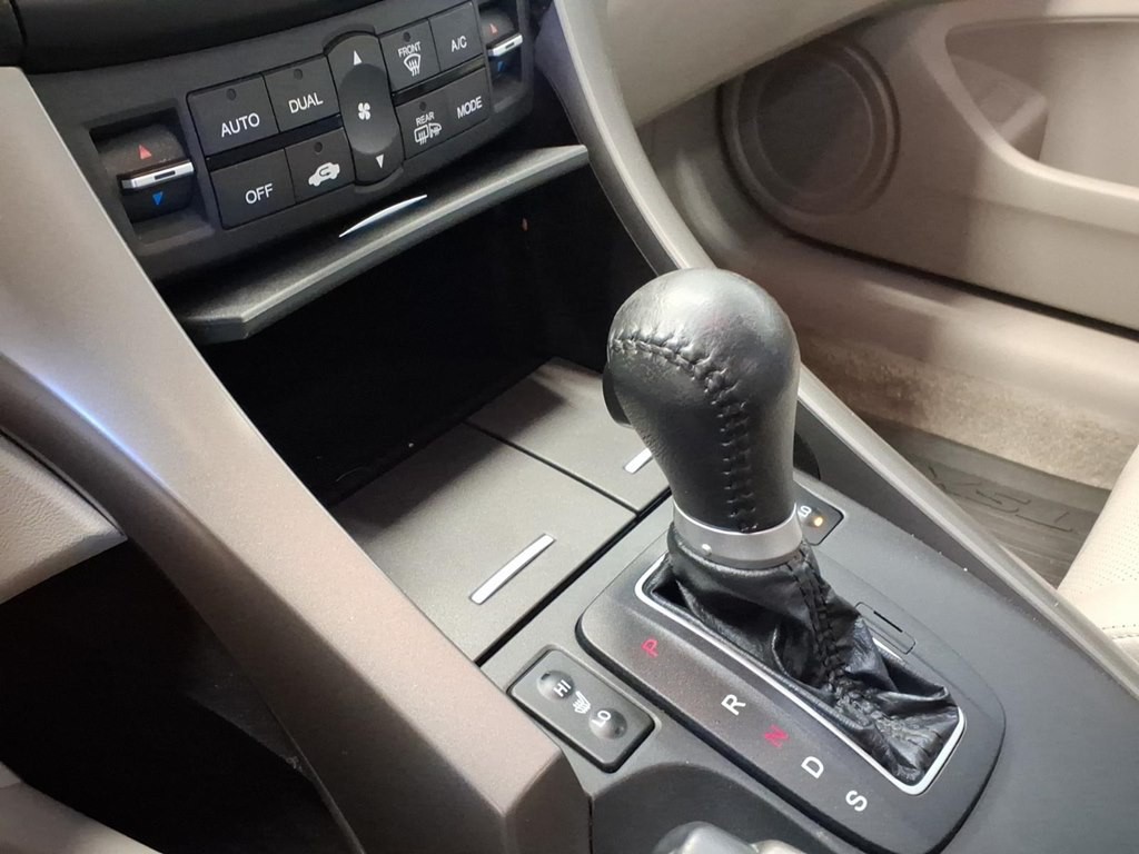 2010 Acura TSX Image 14