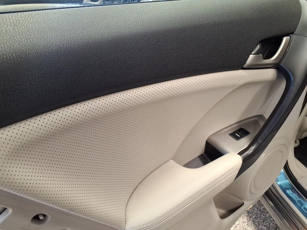 2010 Acura TSX Image 17