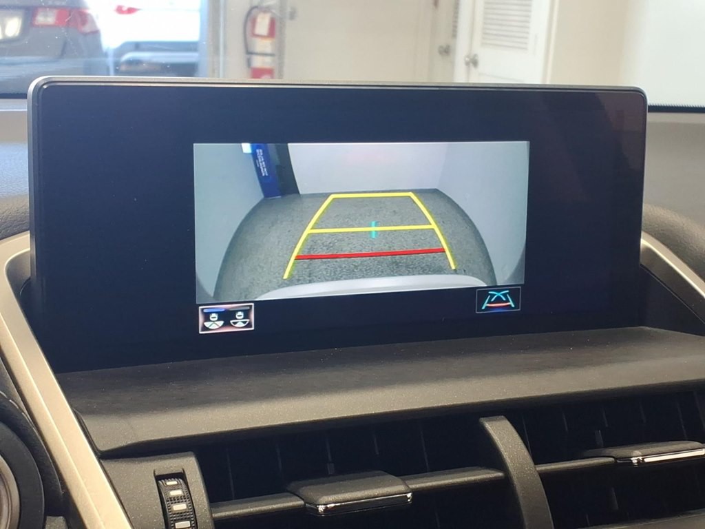 2019 Lexus NX 300 Image 15