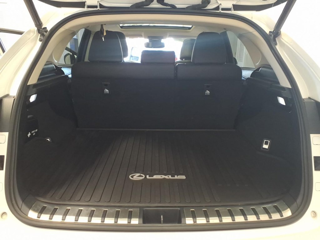 2019 Lexus NX 300 Image 25