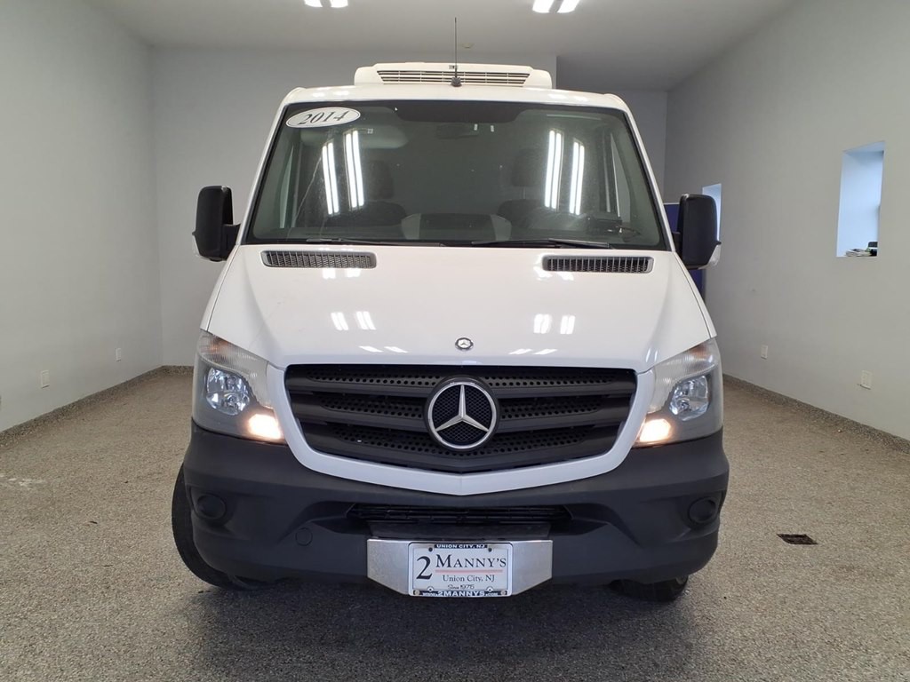 2014 Mercedes-Benz Sprinter Image 2