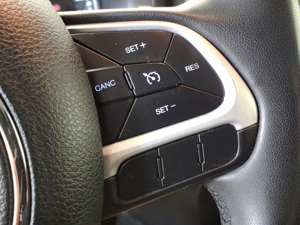 2019 Jeep Renegade Image 12