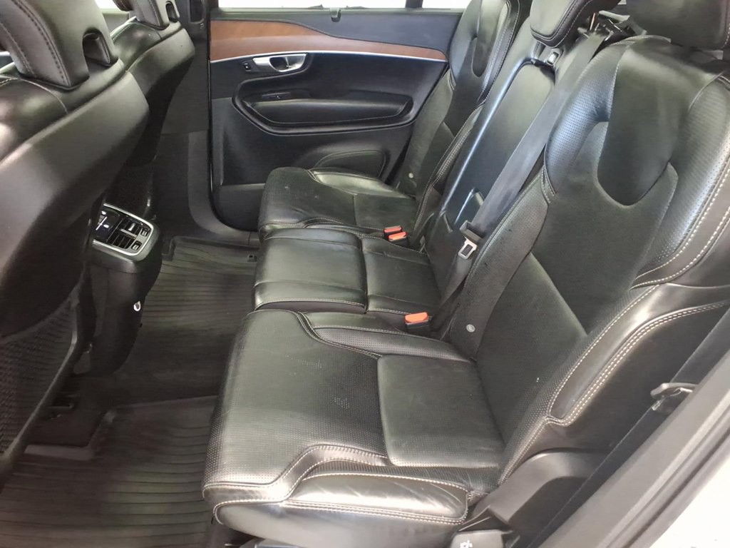 2019 Volvo XC90 Image 21