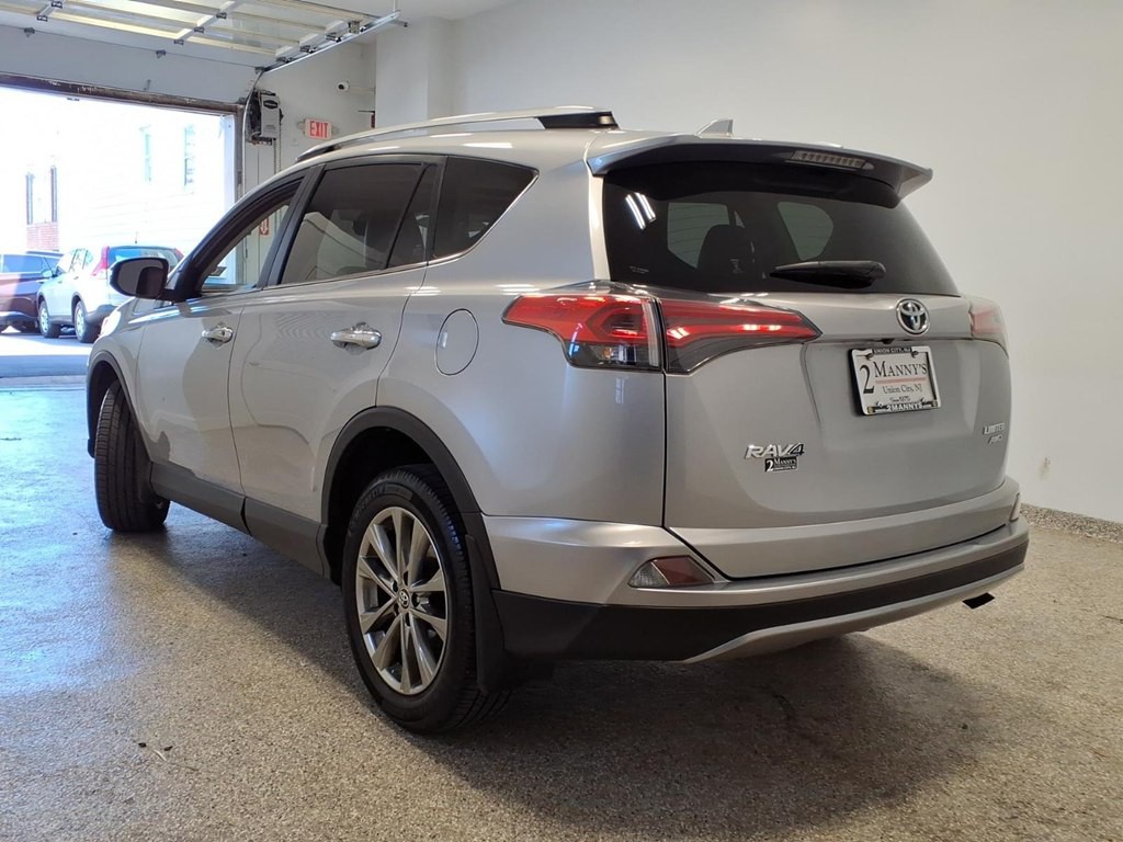 2018 Toyota Rav4 Image 6