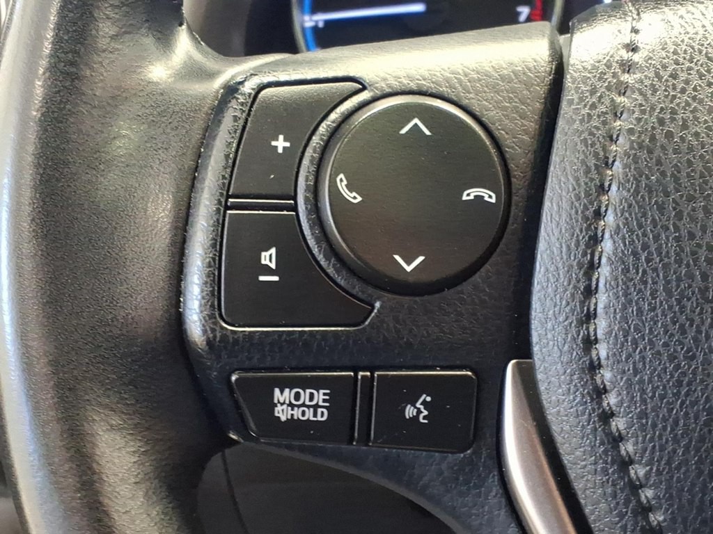 2018 Toyota Rav4 Image 12