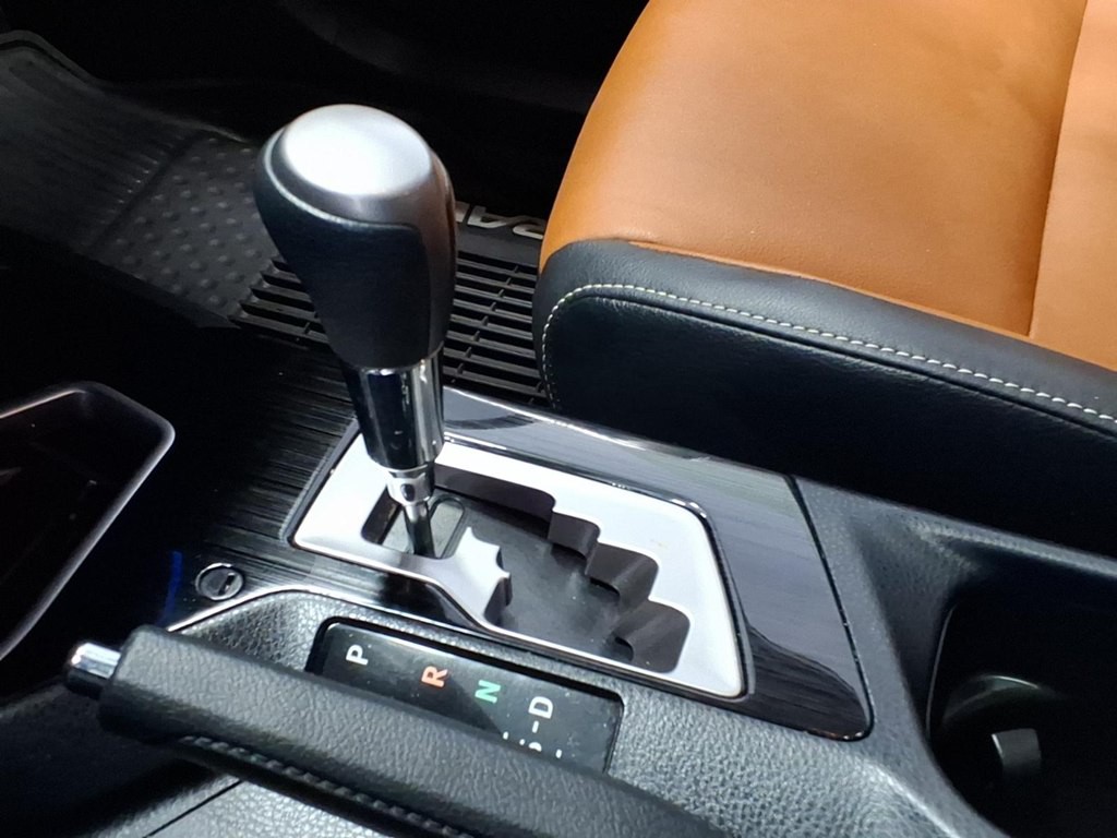 2018 Toyota Rav4 Image 20