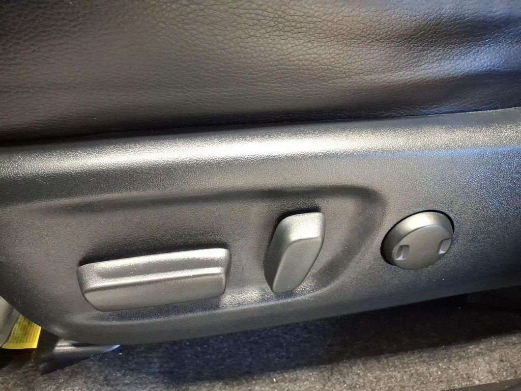 2018 Toyota Rav4 Image 22