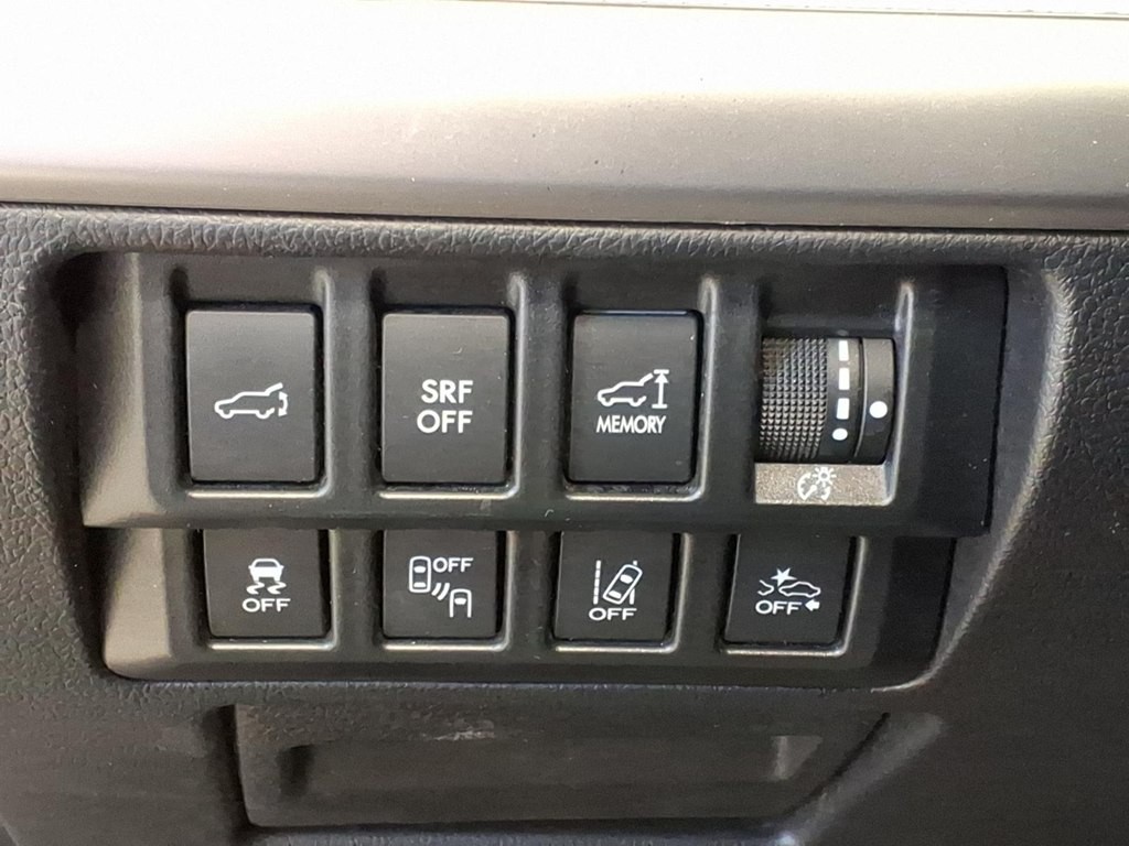 2017 Subaru Outback Image 10