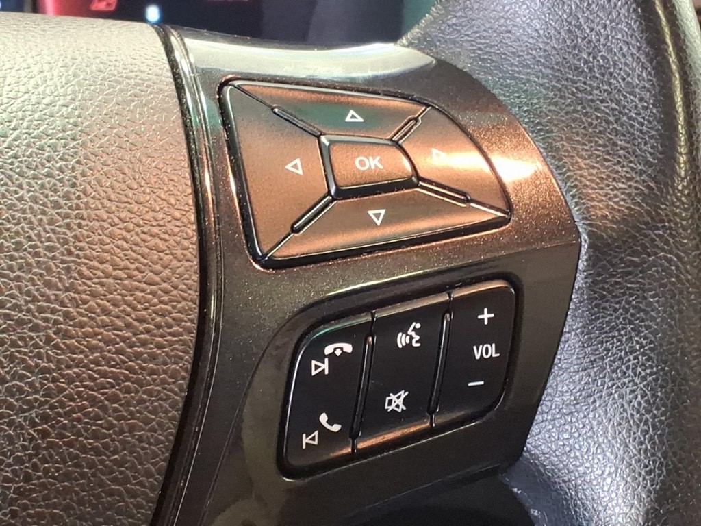 2016 Ford Explorer Image 12