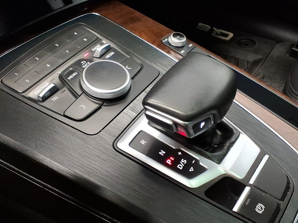 2019 Audi Q5 Image 16