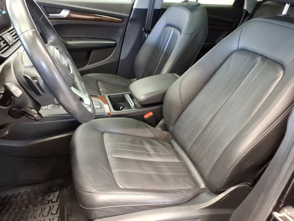 2019 Audi Q5 Image 17