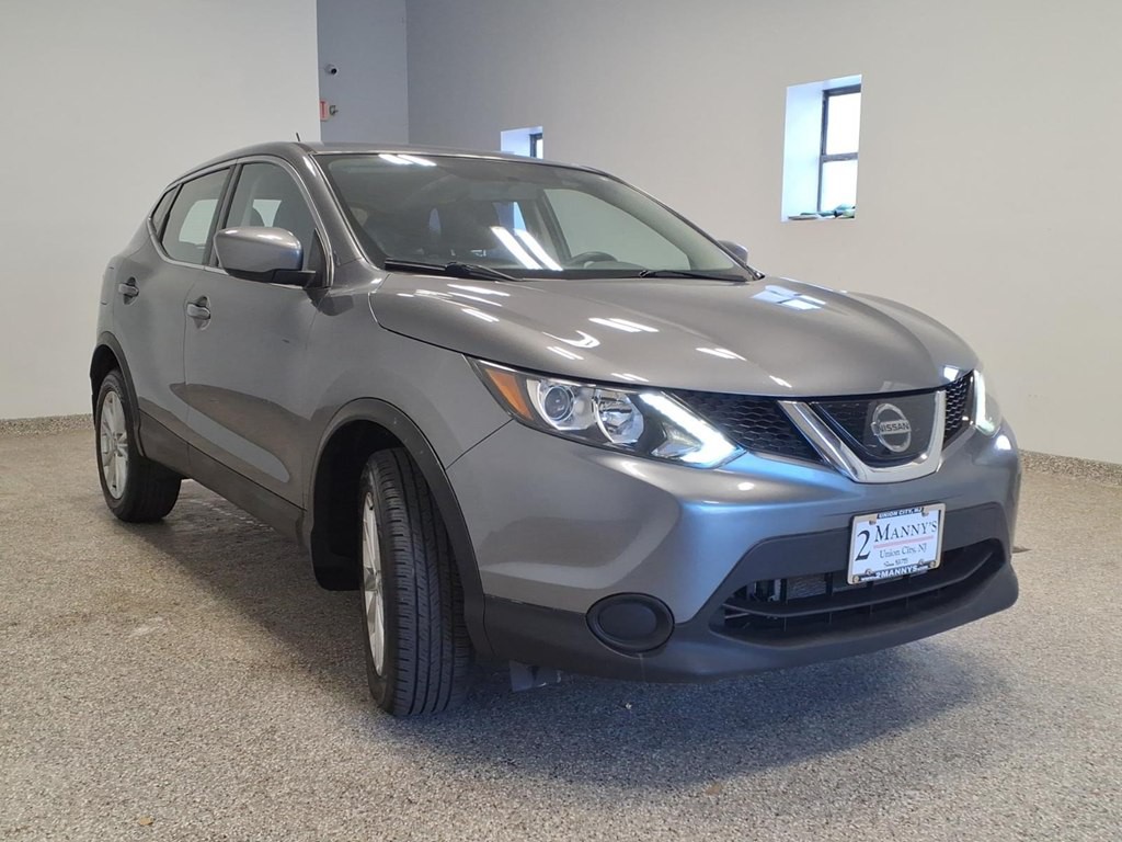 2019 Nissan Rogue Image 3