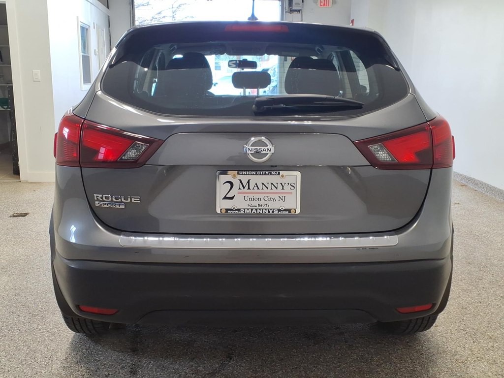 2019 Nissan Rogue Image 5