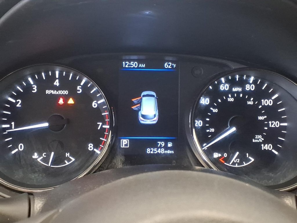 2019 Nissan Rogue Image 11