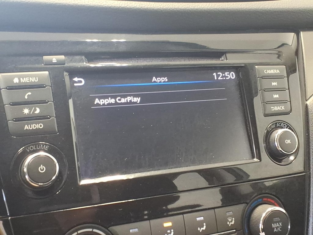 2019 Nissan Rogue Image 13