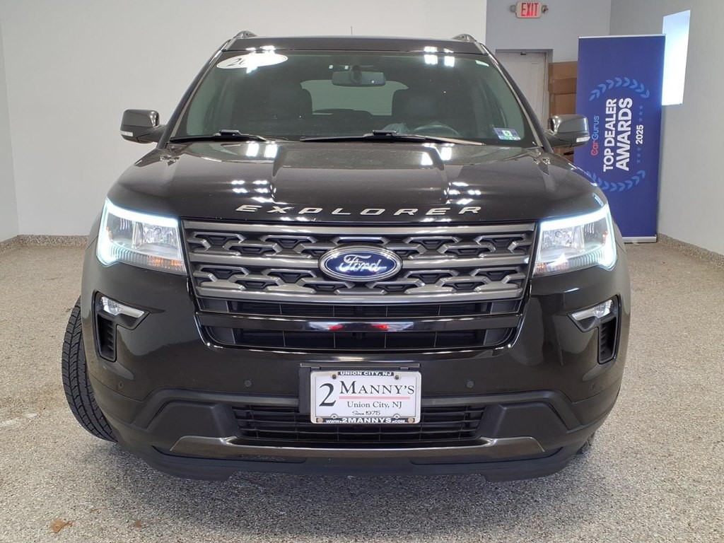 2019 Ford Explorer Image 2