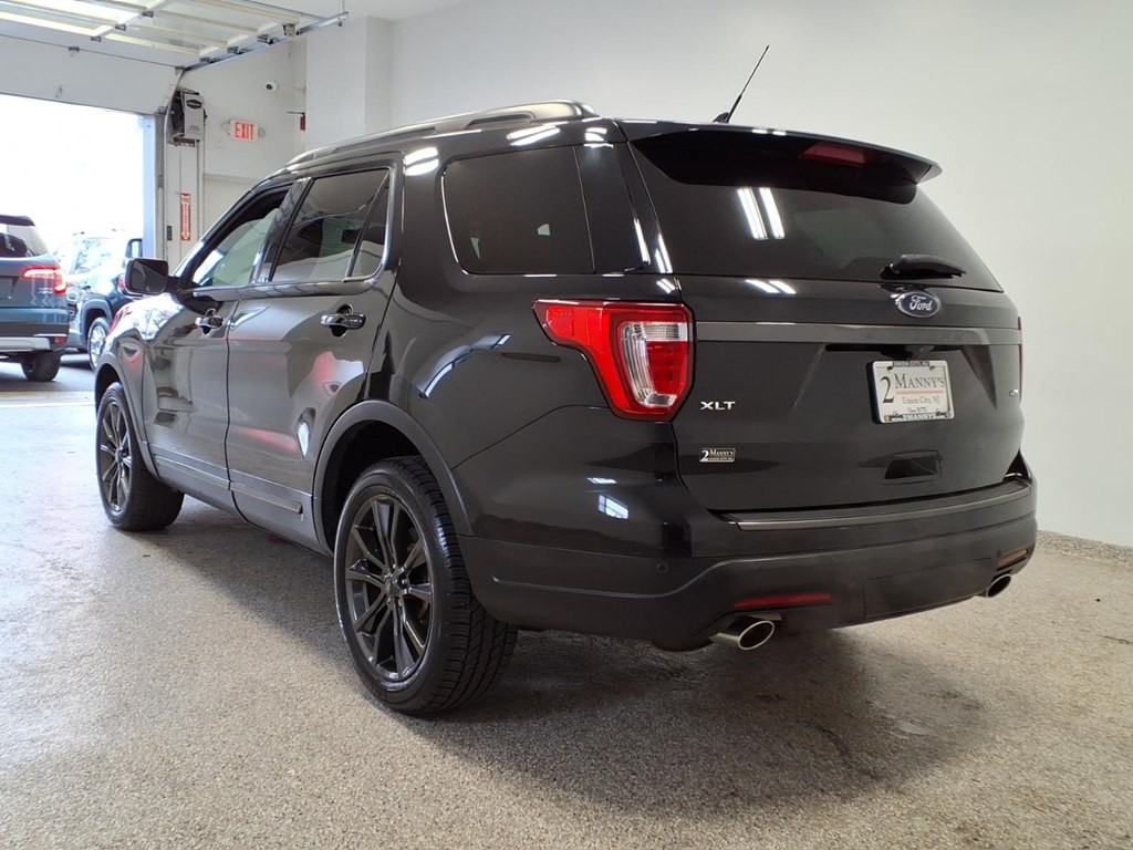 2019 Ford Explorer Image 6