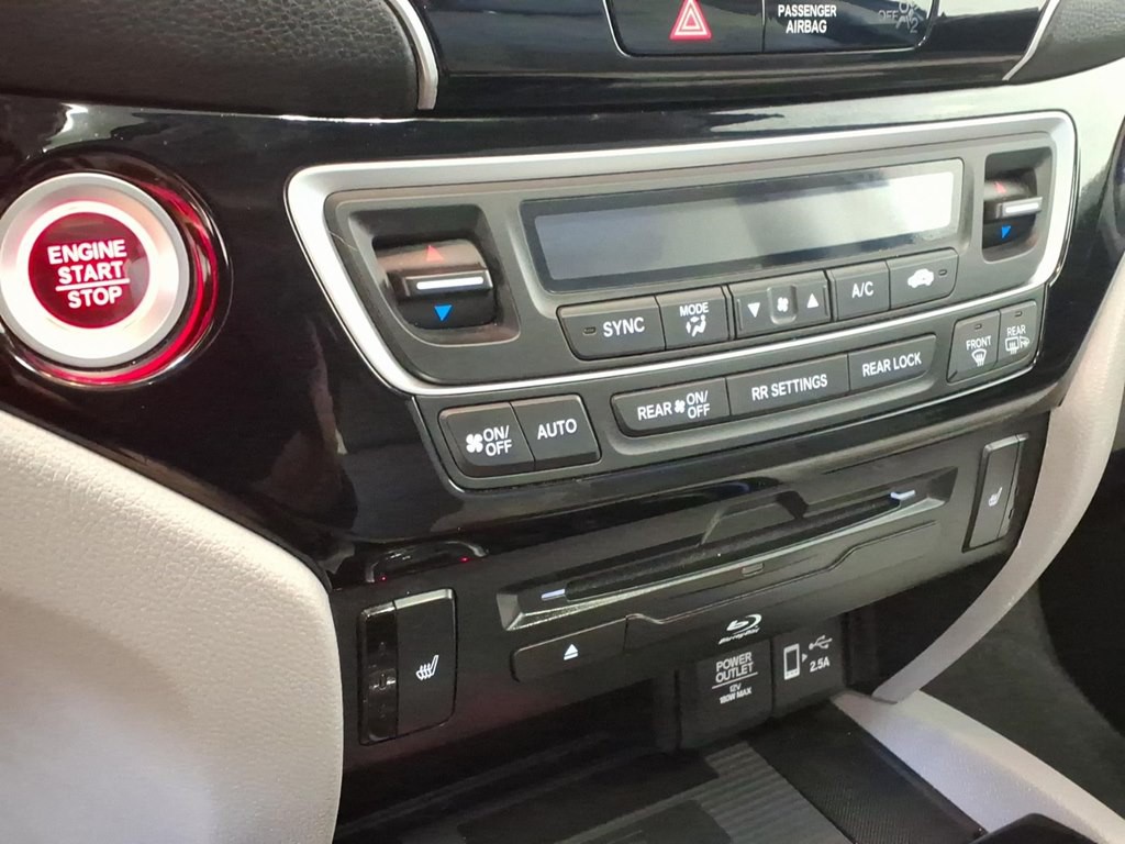 2020 Honda Pilot Image 18