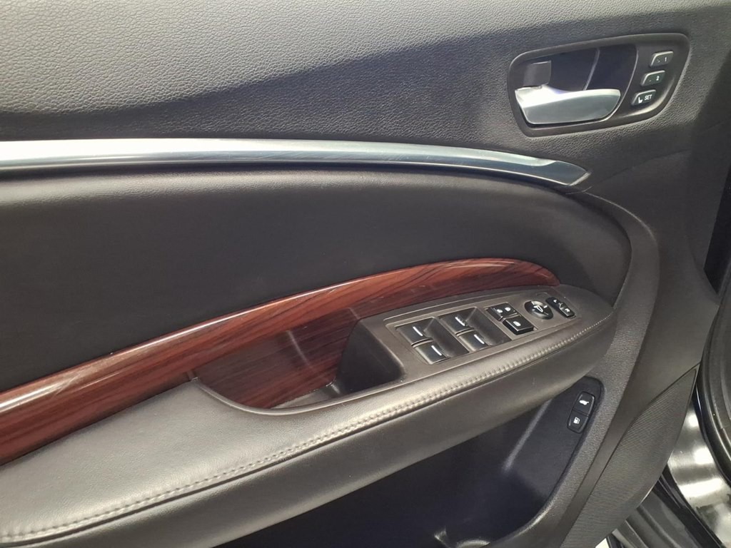 2016 Acura MDX Image 8