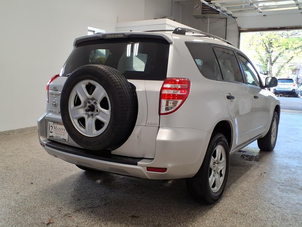 2010 Toyota Rav4 Image 4