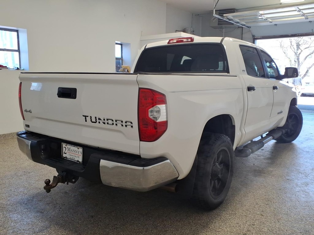 2018 Toyota Tundra Image 4