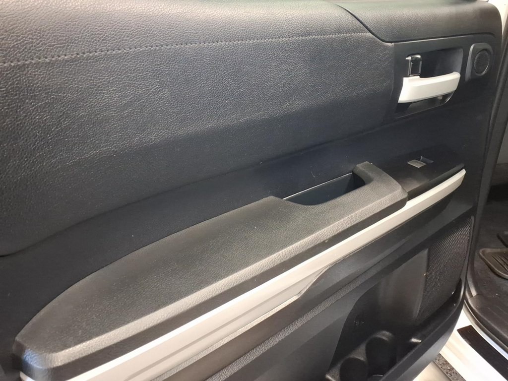 2018 Toyota Tundra Image 18