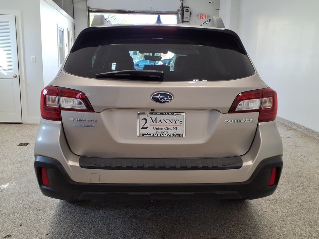 2018 Subaru Outback Image 5