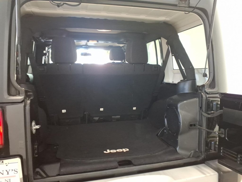 2013 Jeep Wrangler Unlimited Image 19