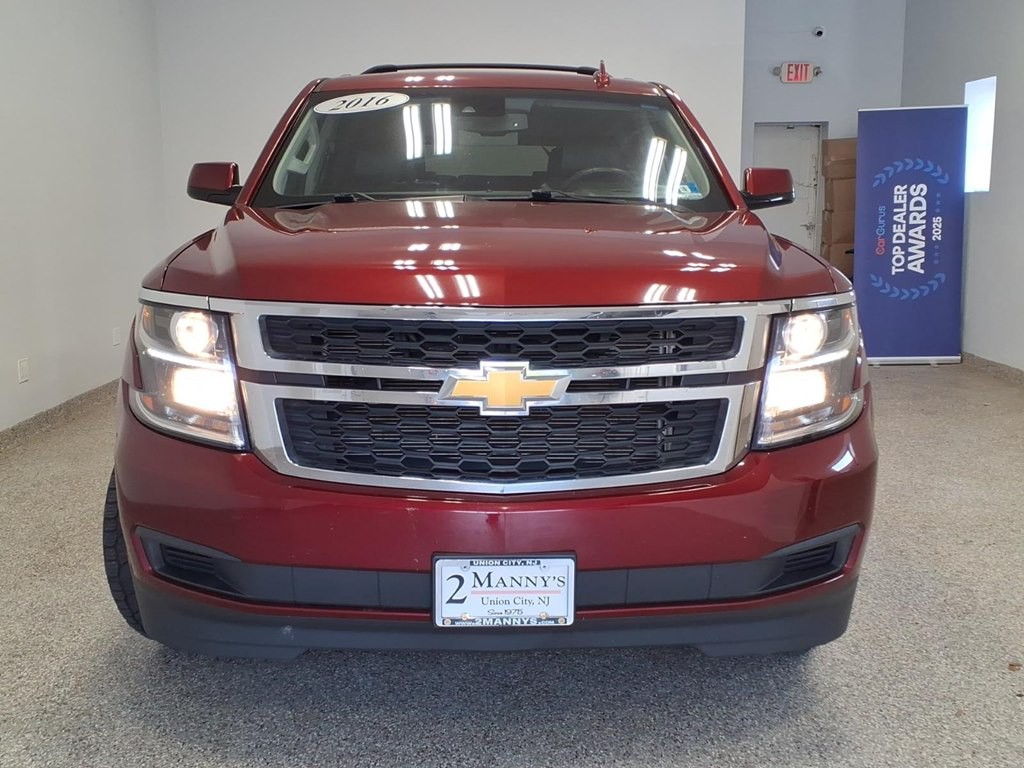 2016 Chevrolet Tahoe Image 2