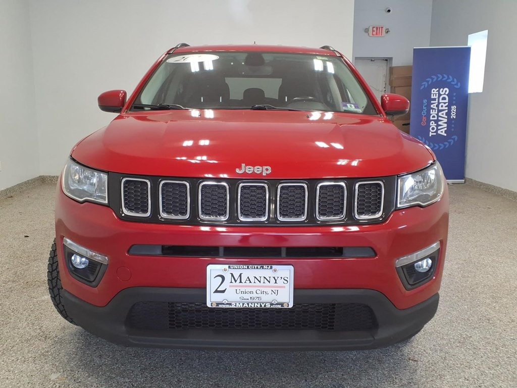 2019 Jeep Compass Image 2