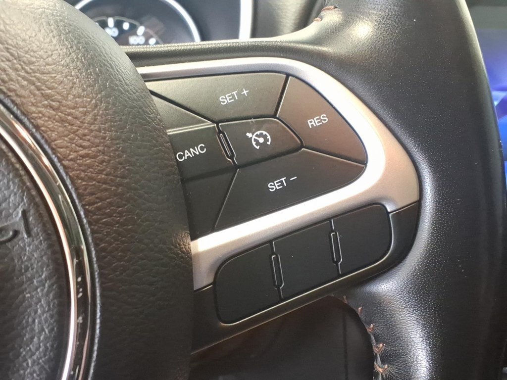 2019 Jeep Compass Image 11