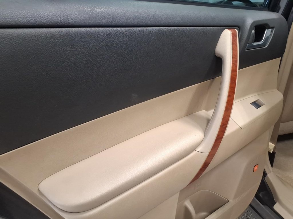 2008 Toyota Highlander Image 19